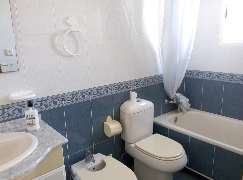 Apartamentos Arenales Del Sol III Luaran gambar